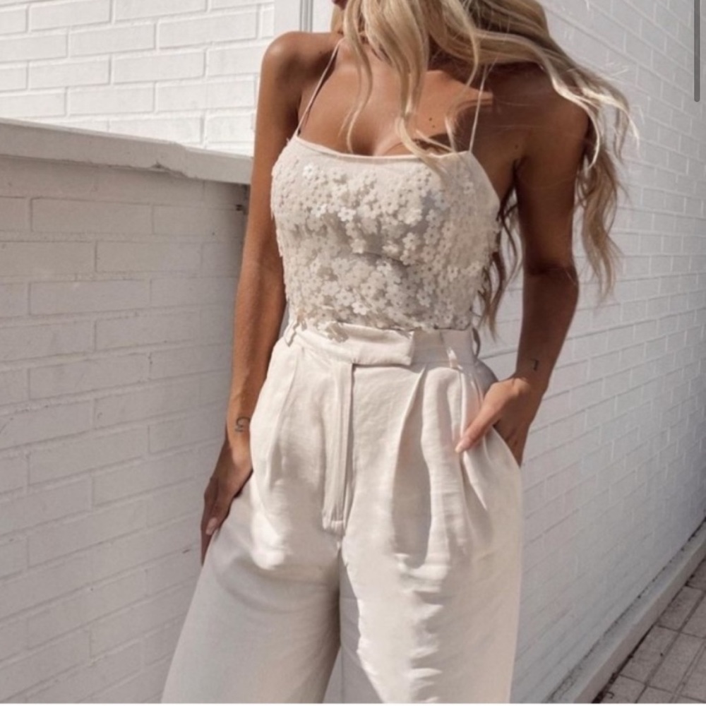 Zara Cream Floral Lace Bodysuit